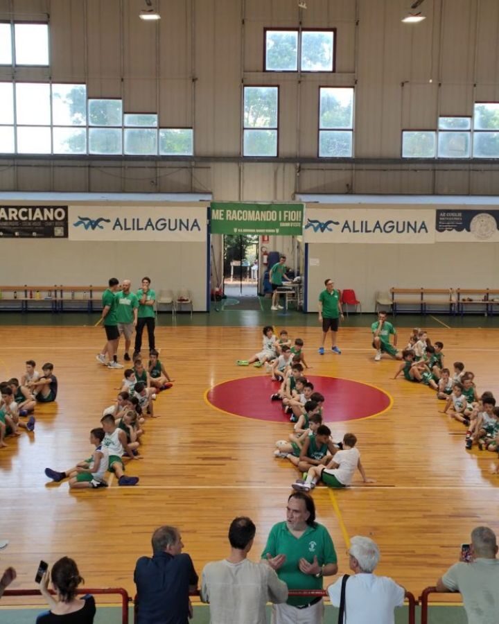 Instagram post from usalvisianavenezia. This post is in position 5.
